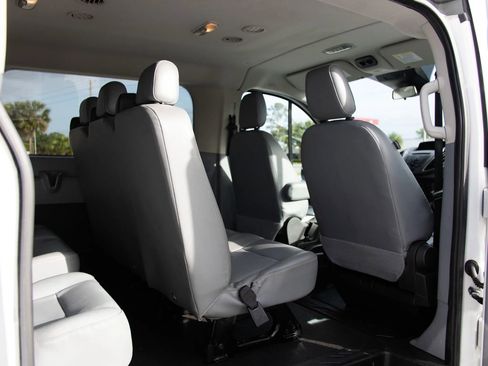 Used 2016 Ford Transit 350 XL image 21