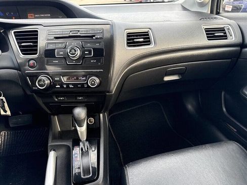 Used 2013 Honda Civic EX-L image 16