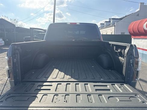 Used 2020 Ford F150 Lariat w/ Equipment Group 502A Luxury image 24