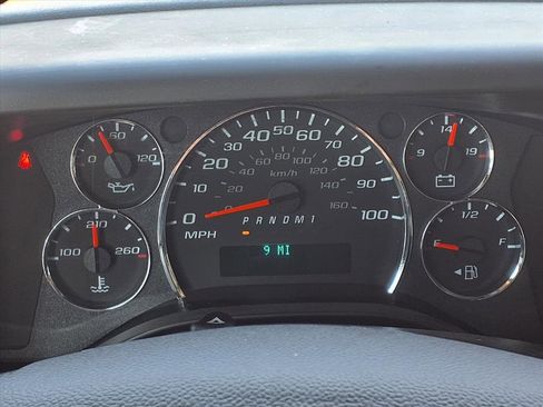 New 2025 Chevrolet Express 3500 w/ Power Convenience Package image 19