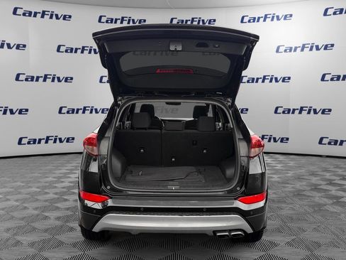 Used 2018 Hyundai Tucson Value AWD/4WD image 11