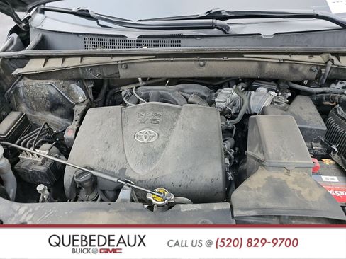 Used 2017 Toyota Highlander Limited image 15