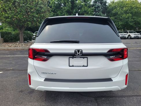 New 2026 Honda Odyssey EX-L image 4