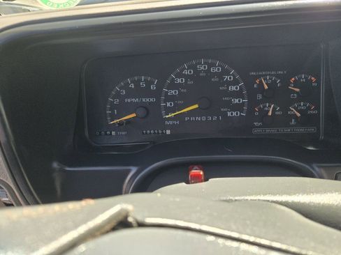 Used 1997 Chevrolet Tahoe 4WD w/ Skid Plate Pkg image 17