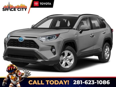Used 2020 Toyota RAV4 XLE w/ Convenience Package