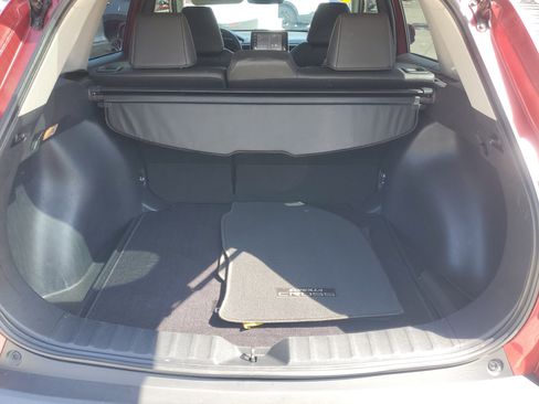 Used 2022 Toyota Corolla Cross XLE FWD image 9