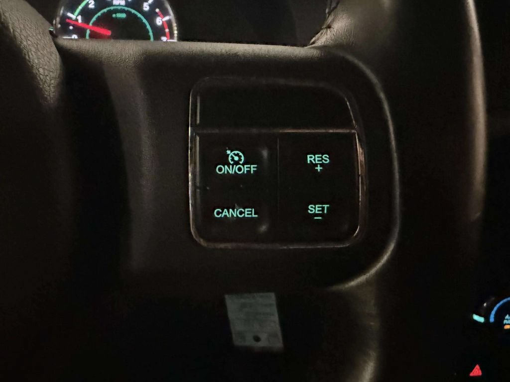 Used 2011 Jeep Wrangler Unlimited Sport AWD/4WD image 38