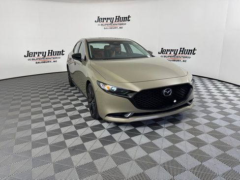 Used 2024 MAZDA MAZDA3 s image 8
