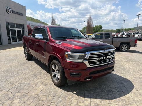 Used 2020 RAM 1500 Laramie AWD/4WD image 2