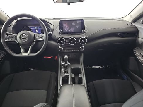 Certified 2021 Nissan Sentra SV FWD image 11