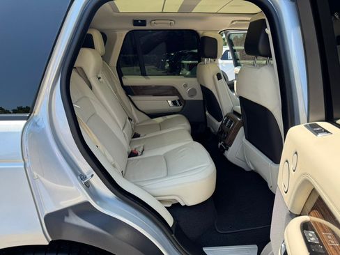 Used 2019 Land Rover Range Rover AWD/4WD image 19
