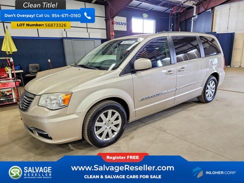 Used 2014 Chrysler Town & Country Touring FWD image 1