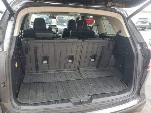 Used 2021 Subaru Ascent Touring image 20