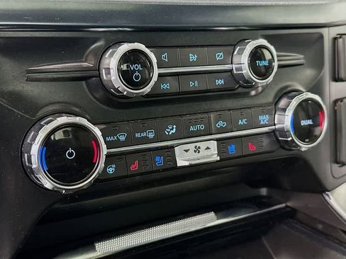 Certified 2022 Ford F150 Limited AWD/4WD image 18