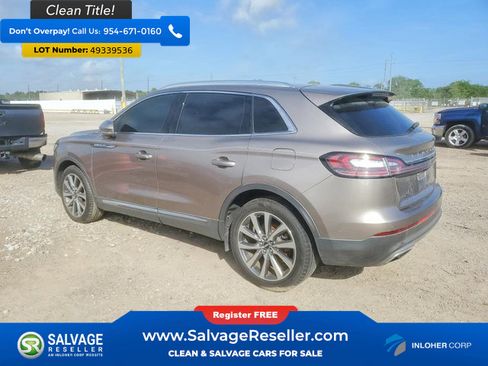 Used 2019 Lincoln Nautilus Select image 3