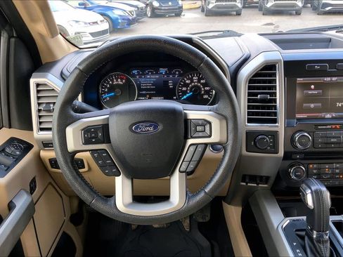 Used 2015 Ford F150 Lariat image 5
