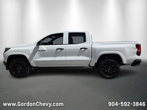 Used 2026 Chevrolet Colorado W/T w/ WT Custom Package RWD image 2