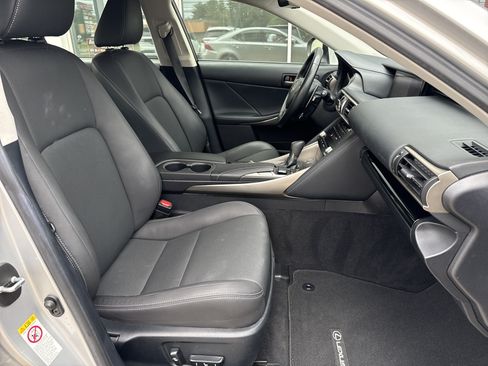 Used 2018 Lexus IS 350 AWD w/ Comfort Package image 2