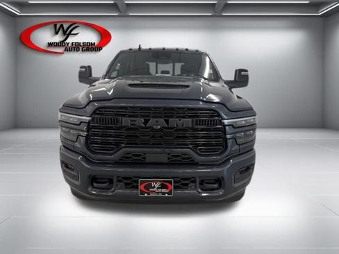 New 2026 RAM 2500 Laramie AWD/4WD image 2