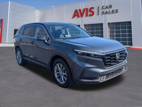 Used 2025 Honda CR-V EX image 3