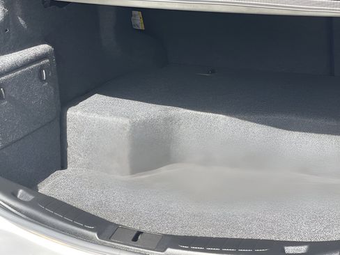 Used 2018 Ford Fusion S image 8