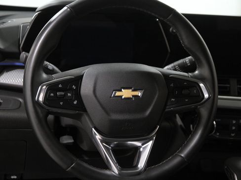 Certified 2024 Chevrolet Trax LT w/ LT Convenience Package image 7