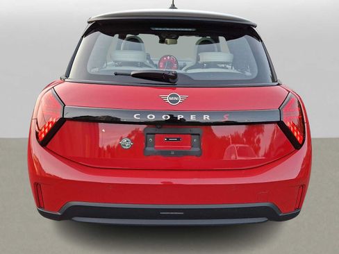 Certified 2026 MINI Cooper S FWD image 5