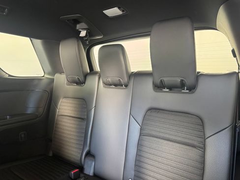 Used 2026 Nissan Pathfinder Rock Creek AWD/4WD image 11