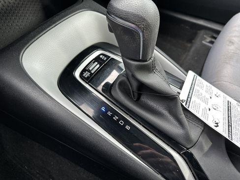 Used 2024 Toyota Corolla SE image 25