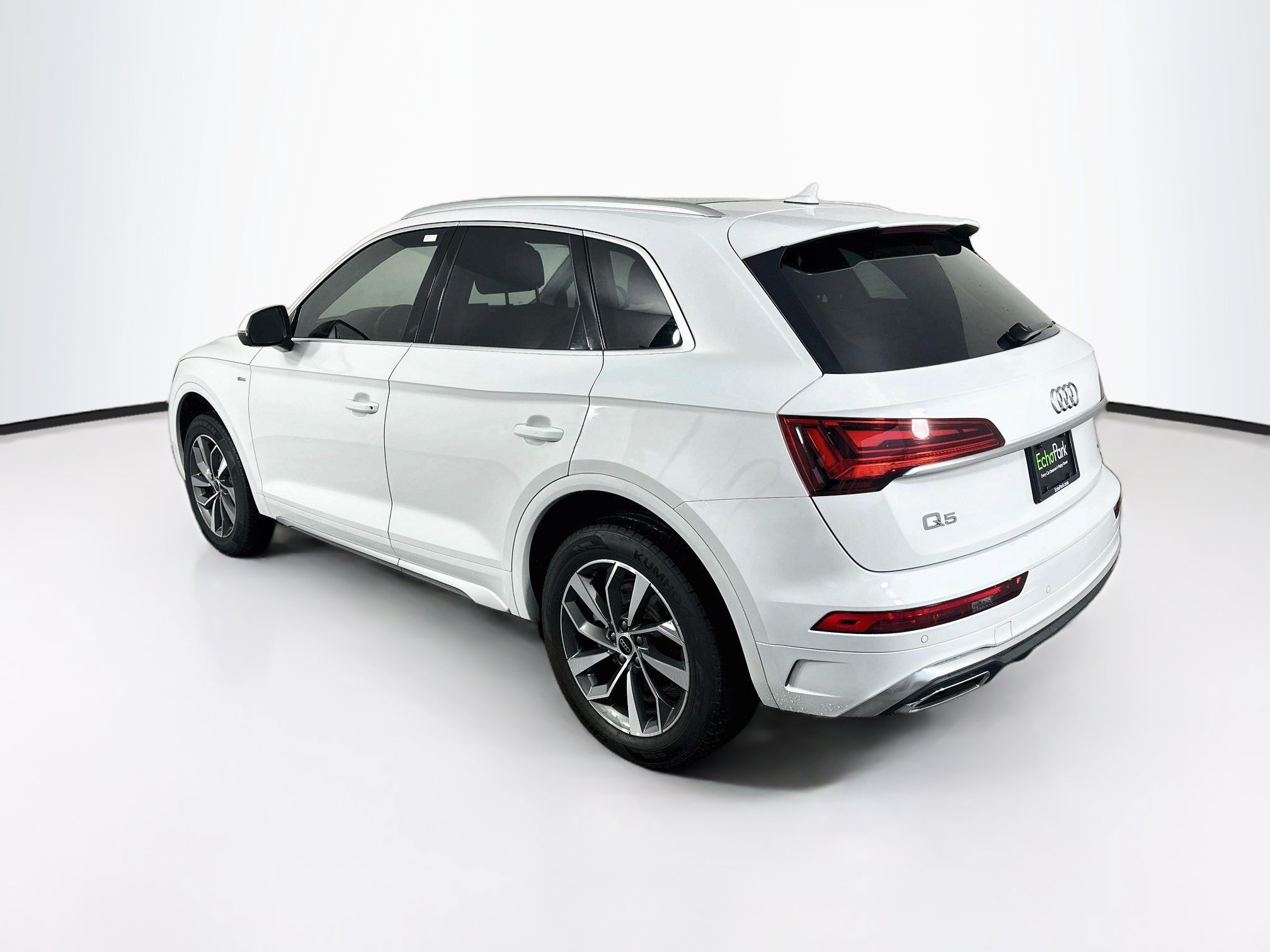 Used 2023 Audi Q5 2.0T Premium w/ Convenience Package AWD/4WD image 5