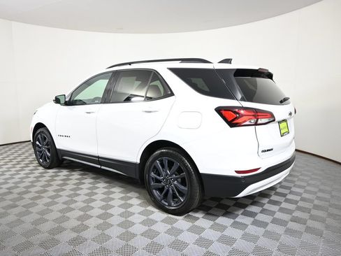 Used 2024 Chevrolet Equinox RS AWD/4WD image 4