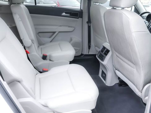 Used 2019 Volkswagen Atlas SEL AWD/4WD image 30