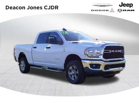 Used 2024 RAM 2500 Big Horn AWD/4WD image 1