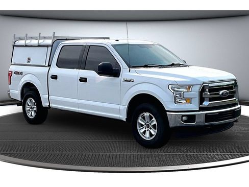 Used 2017 Ford F150 XLT AWD/4WD image 14