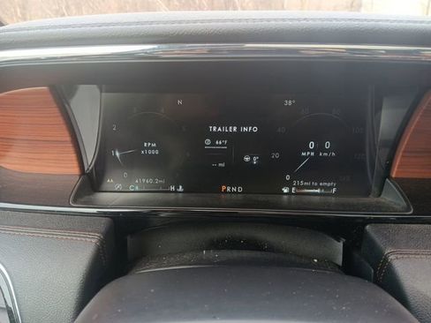 Used 2020 Lincoln Navigator Reserve image 41