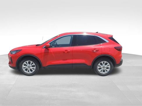 Used 2024 Ford Escape Active w/ Tech Pack #2 FWD image 2