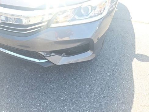 Used 2017 Honda Accord LX image 3