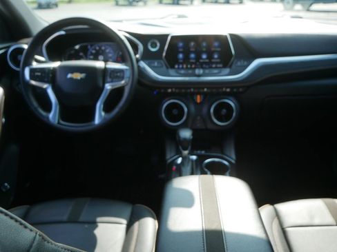 Used 2022 Chevrolet Blazer Premier w/ Enhanced Convenience Package AWD/4WD image 25