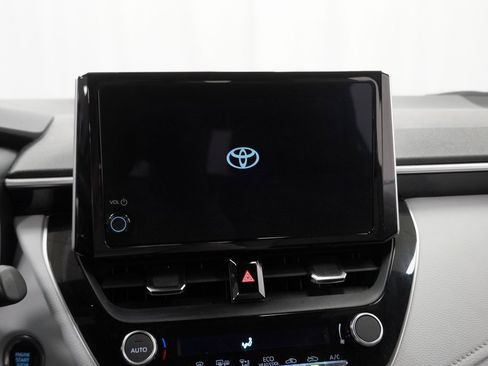 Used 2024 Toyota Corolla SE image 28