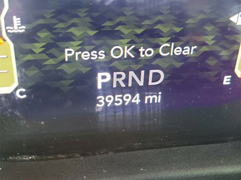 Used 2022 Jeep Wrangler Unlimited Rubicon w/ Trailer Tow Package image 24