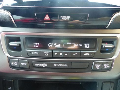 Used 2023 Honda Passport EX-L image 33