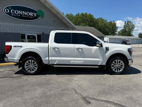 Used 2025 Ford F150 Lariat AWD/4WD image 2