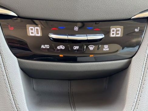 Used 2021 Cadillac XT5 Premium Luxury FWD image 33