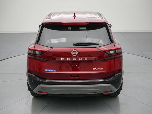 Used 2023 Nissan Rogue SV AWD/4WD image 5