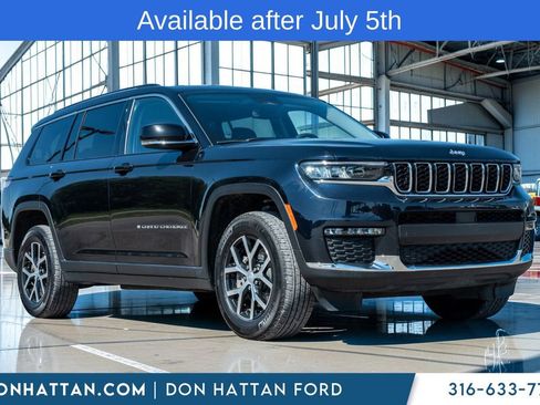 Used 2023 Jeep Grand Cherokee L Limited AWD/4WD image 34