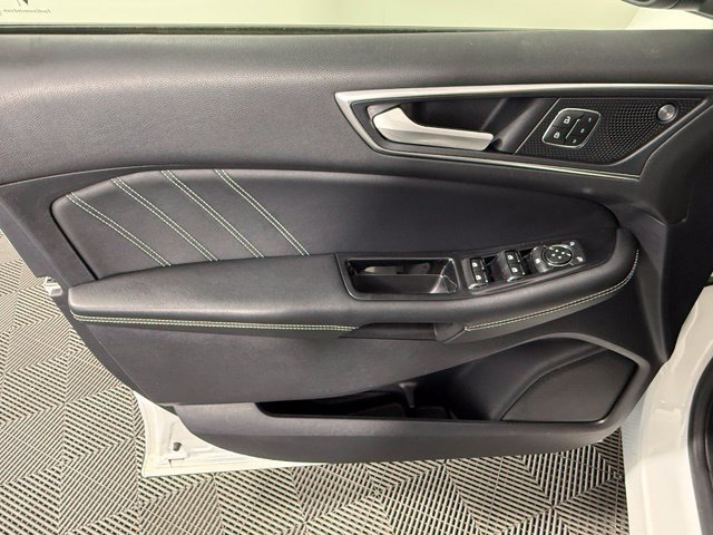 Used 2020 Ford Edge ST w/ Equipment Group 401A AWD/4WD image 14