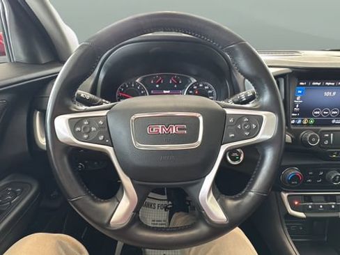 Used 2022 GMC Terrain SLT w/ Infotainment Package II AWD/4WD image 12