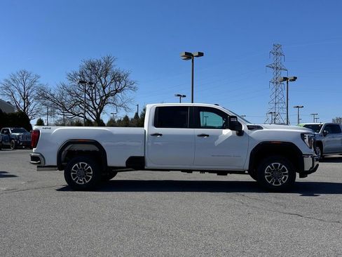 New 2026 GMC Sierra 3500 Pro w/ Convenience Package AWD/4WD image 3