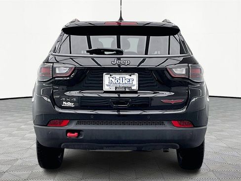 Used 2022 Jeep Compass Trailhawk w/ Trailhawk Elite Group image 4