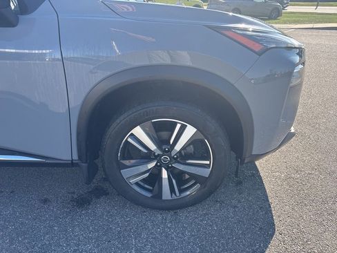 Used 2021 Nissan Rogue SL AWD/4WD image 9